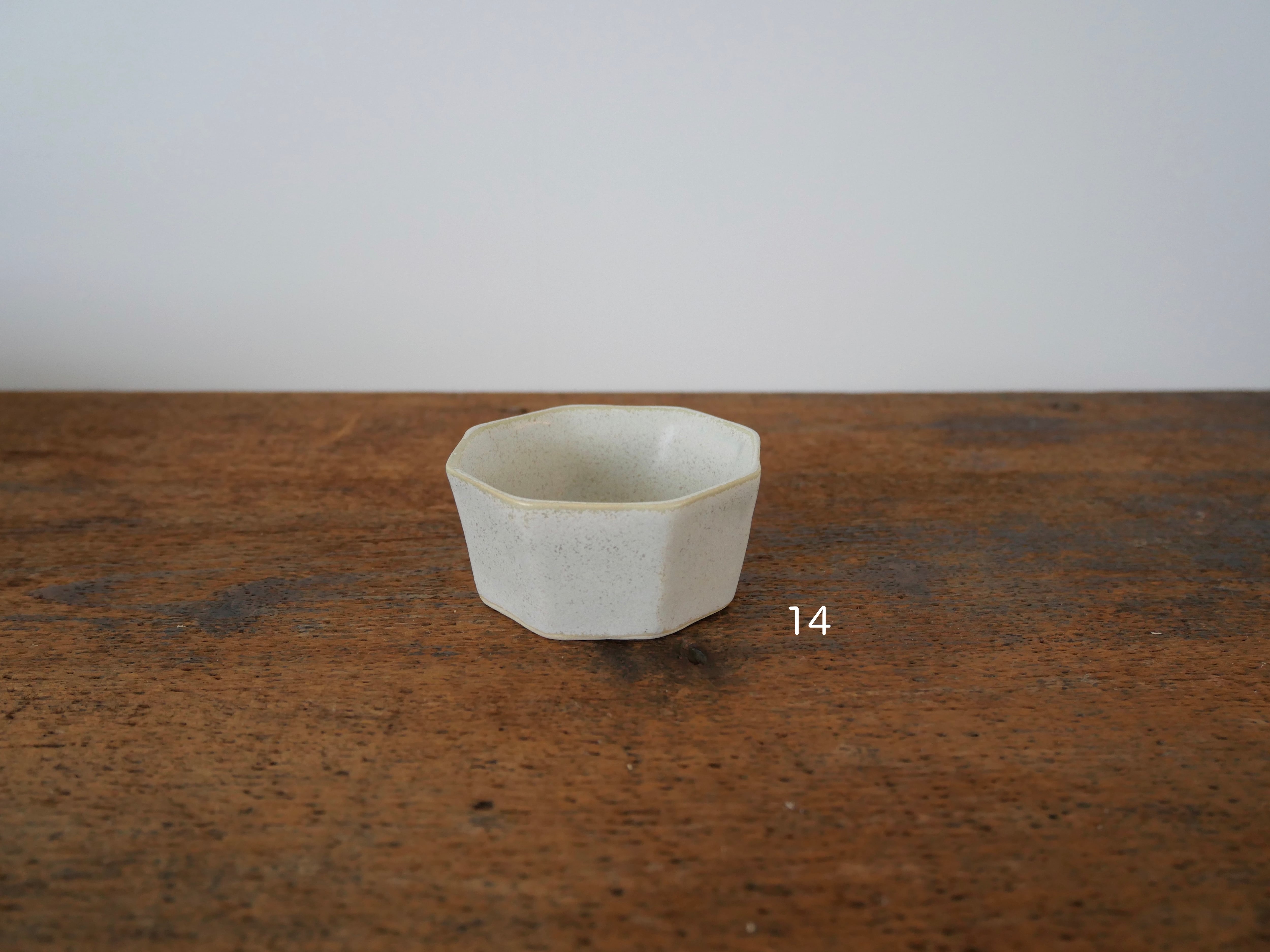 masago masako / 八角鉢 S