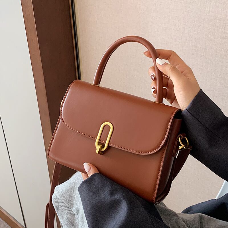 スタンダードレッド レトロ スクウェア ハンドバッグ メッセンジャーバッグ 手作りハンドバック13193294688