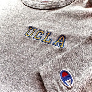 80's  Champion   - Tricoloretag -  88%cotton  One point 〝UCLA〟Embroidery  Single Stitch Sleeve T-Shirt  - MADE IN U.S.A - / Size　LARGE