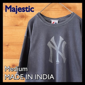 【Majestic】 MLB ニューヨーク ヤンキース Tシャツ アメリカ古着