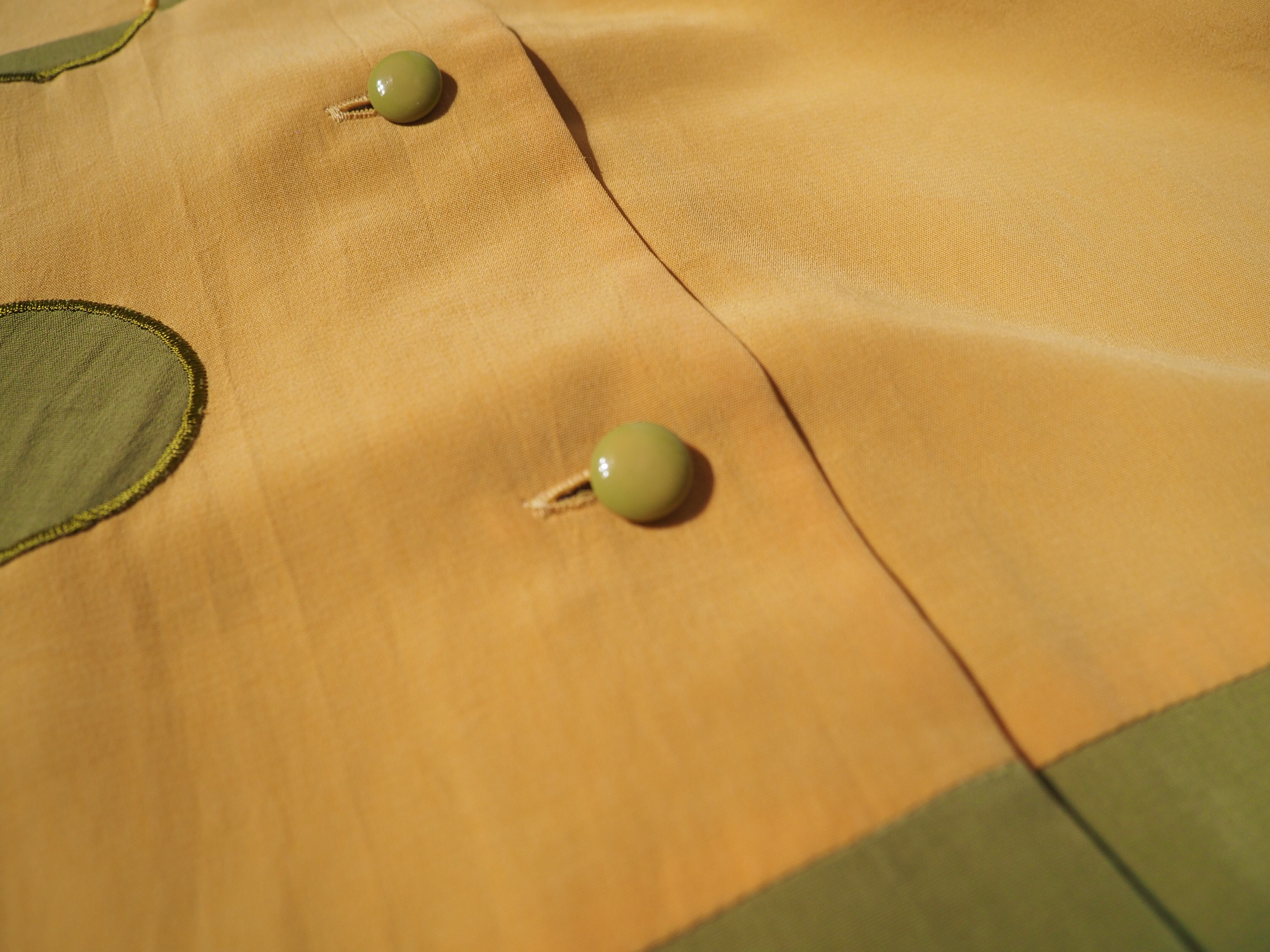 1990s Bubble soap embroidery design Box silhouette shirt