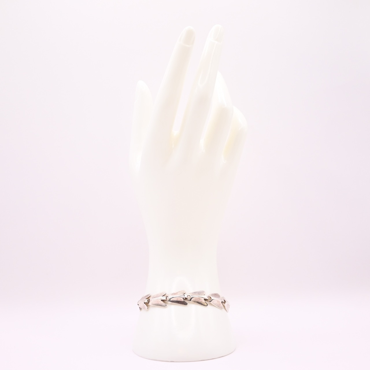 Vintage Jewelry / Arrowhead Bracelet ‑ B1030