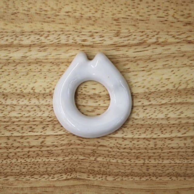 【笠間焼】 箸置き　ねこリング Toshiko Brand