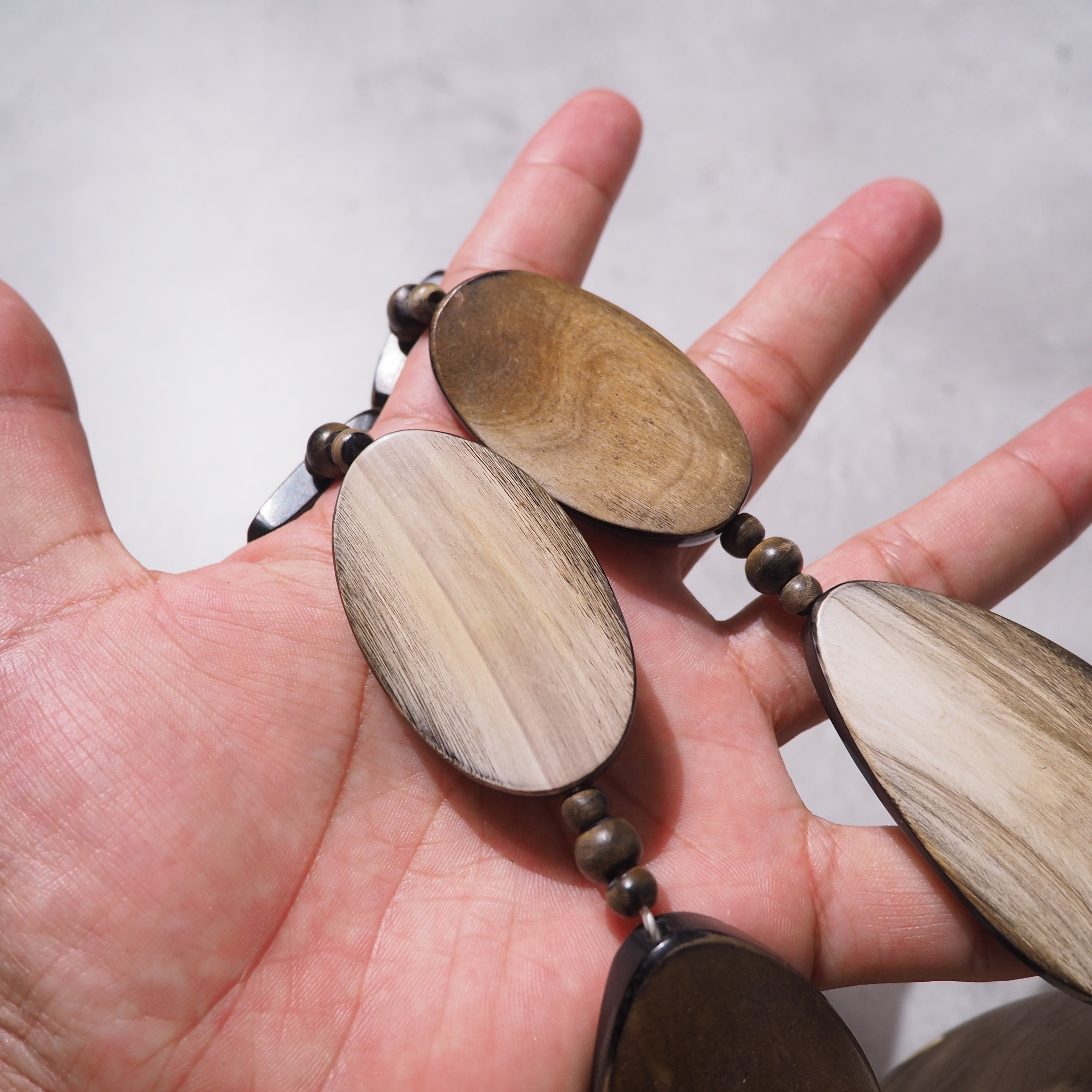 " Unknown " Irregular Wood plate Combination necklace