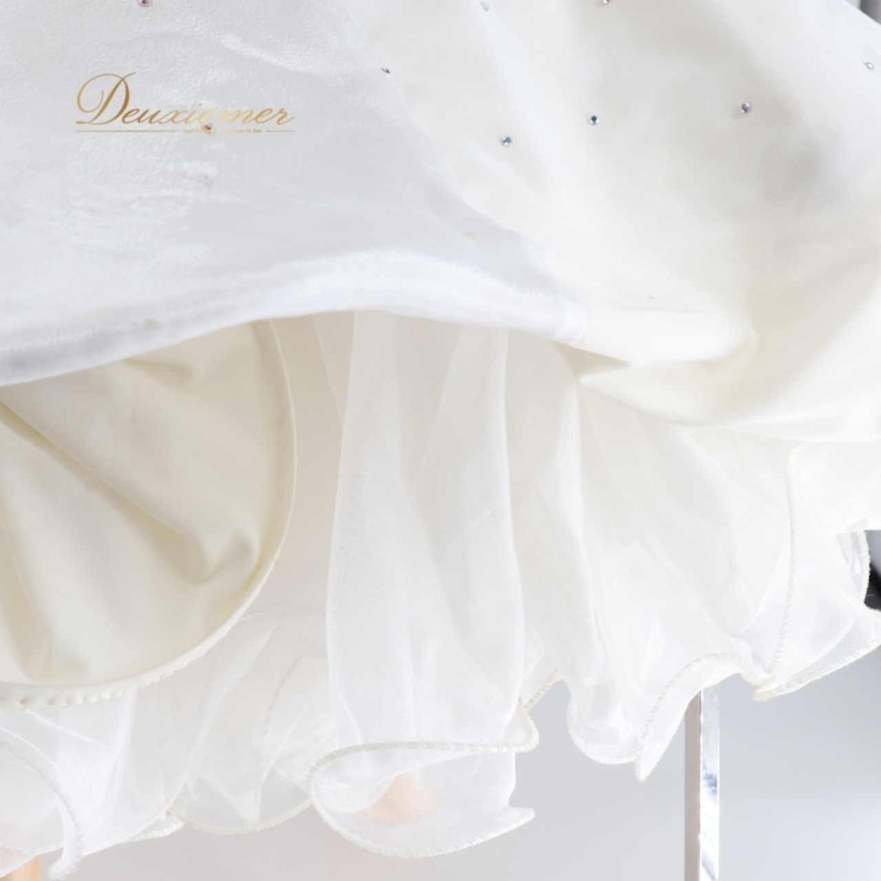 社交ダンス 衣装 クリスアン chrianne スタンダードドレス ワンピース ドレス スタンダード 白 フロート レース ゴージャス デモ 競技 ダンス パーティドレス パーティ イングランド製 発表会 ホワイト系 ストーン エレガント フォーマル おしゃれ かっこいい パフォーマンス用 高級感 競技会用