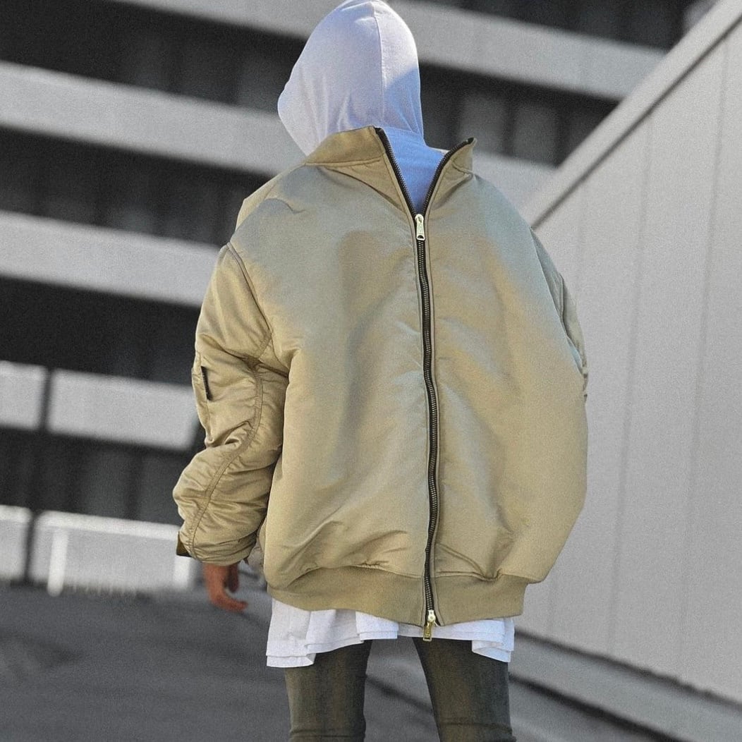 VETEMENTS】DOUBLE ZIP BOMBER(BLACK) | AYIN VETEMENTS】DOUBLE ZIP BOMBER(BLACK) | AYIN