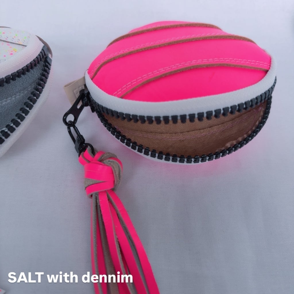 ネオンレザーコインケース