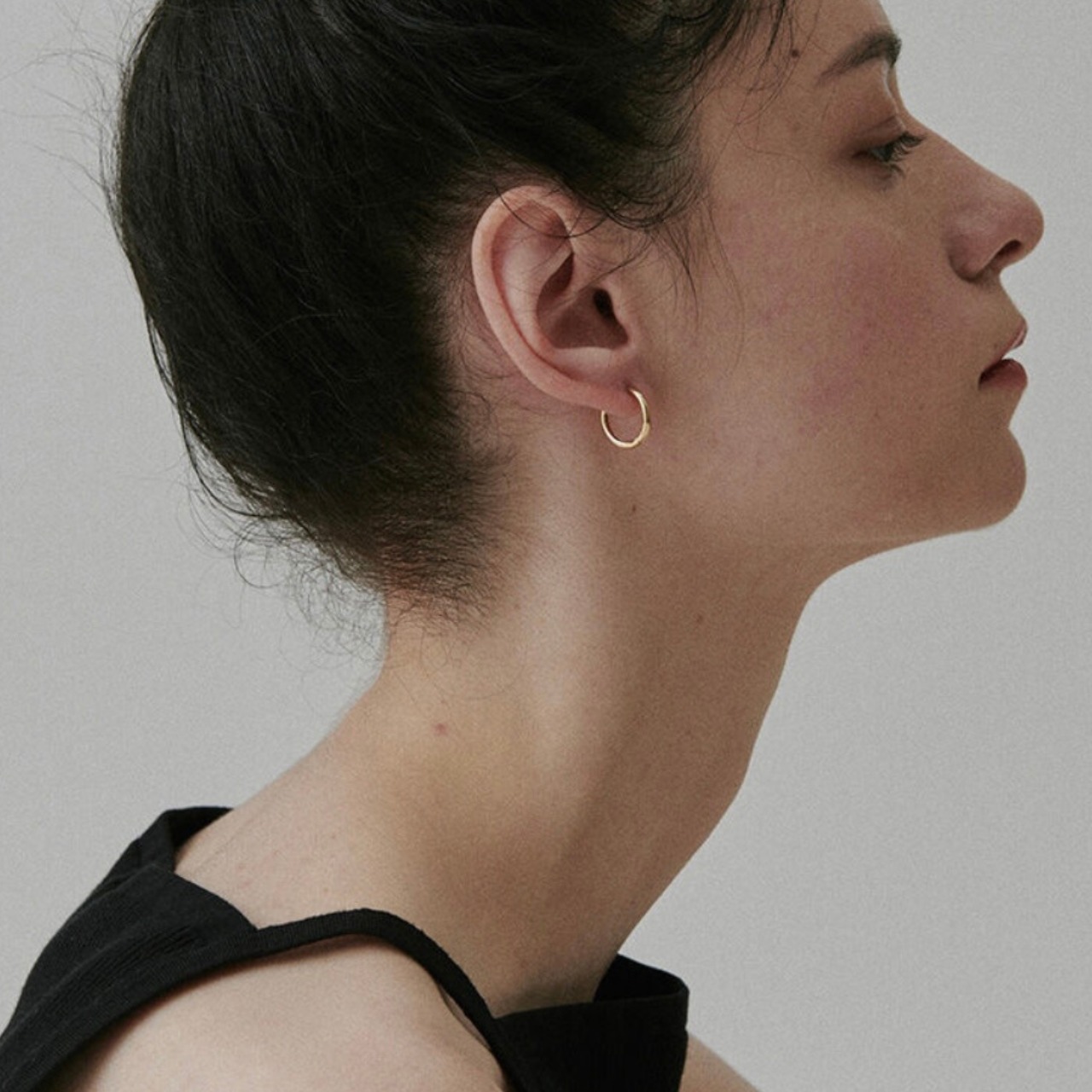 Simple hoop earring T6073