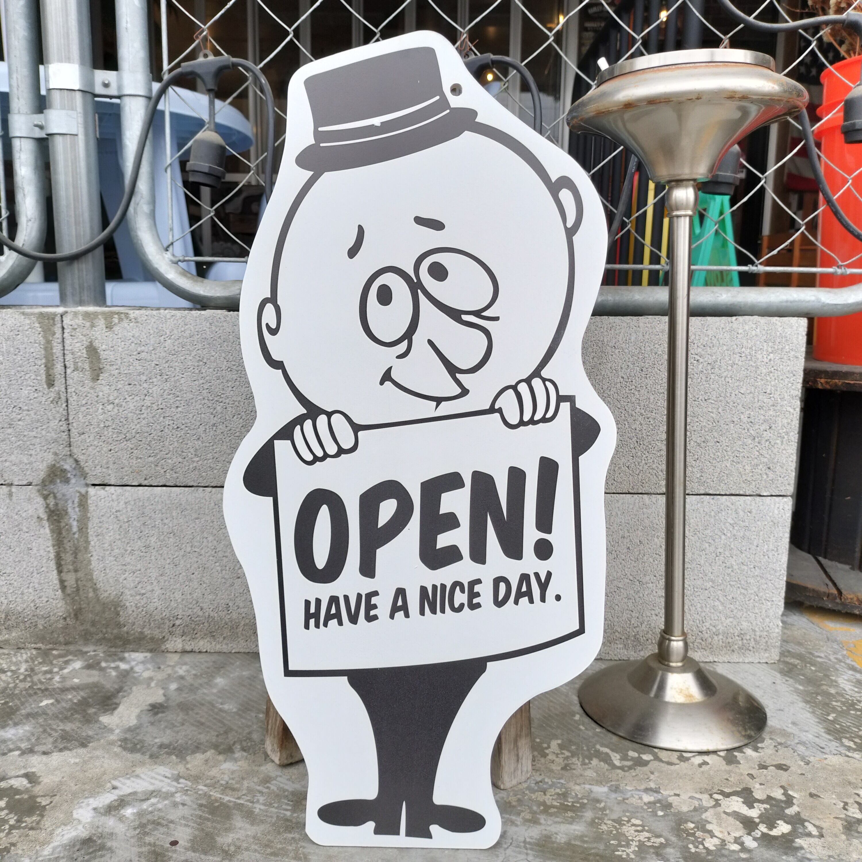 ブリキ看板/サインプレート | マンケーブストア「MAN CAVE STORE