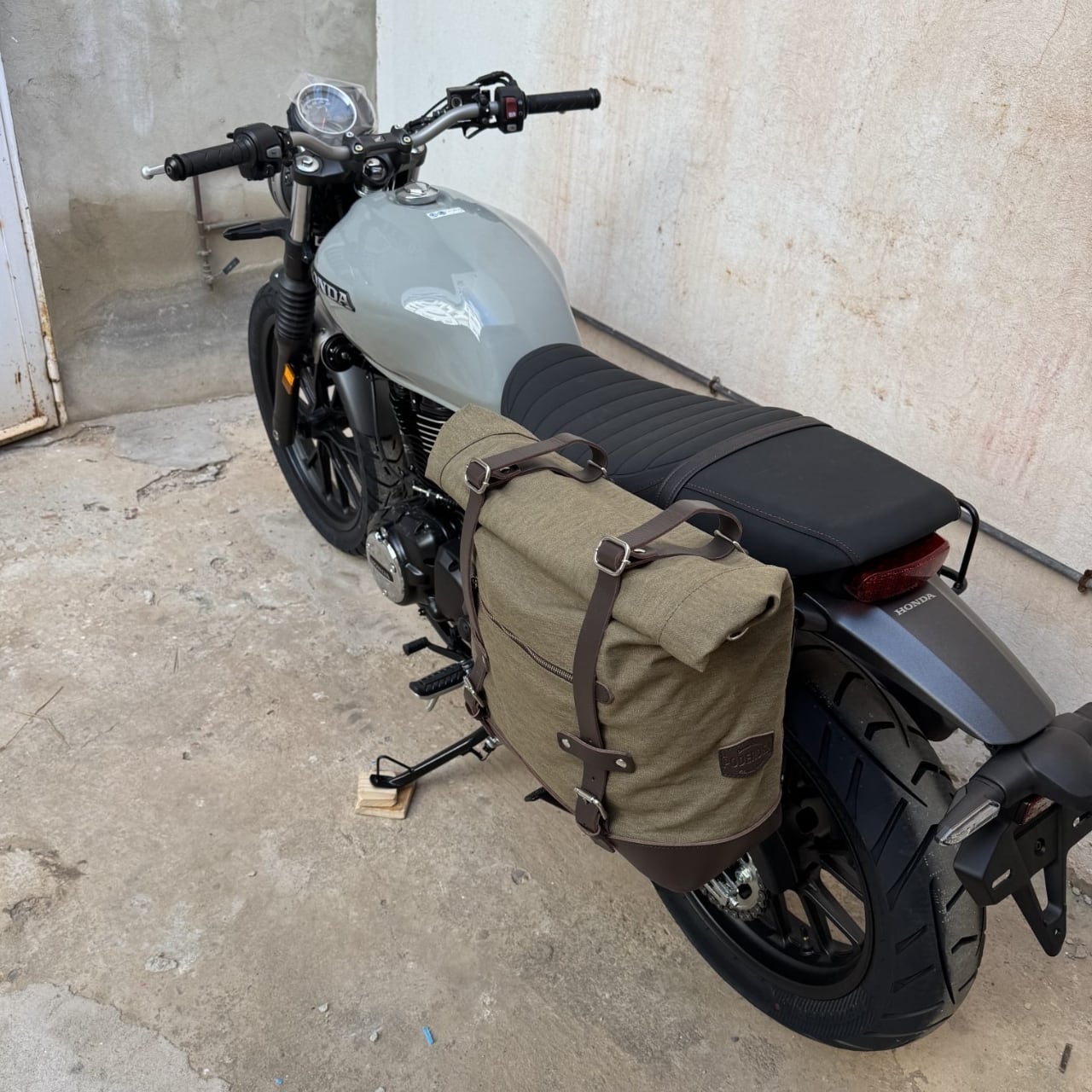 HONDA GB350S用ブラケット 左右セット ブラック Klickfix対応 | La