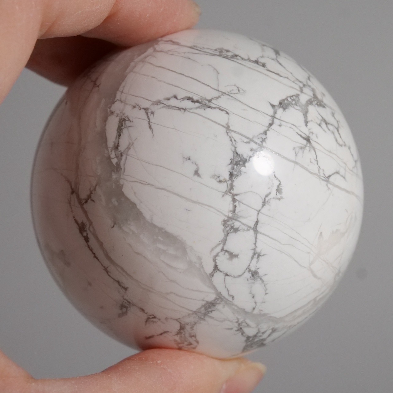 《outlet》ハウライト / スフィア【φ5.1cm】