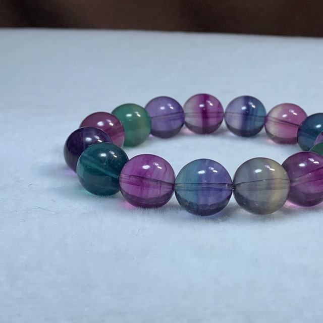 4.レア✩可愛いグラデーションフローライトブレスレット