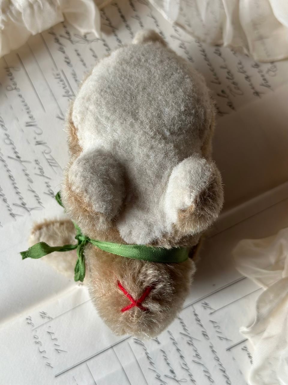 手乗りうさぎ ぬいぐるみ 緑のリボン | Brocante de La Cocotte
