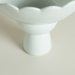 Ligo blossom / ノバラ 〈 陶器 / 花瓶 /フラワーベース / 花器 / 一輪挿し / ドライフラワー / ディスプレイ 〉