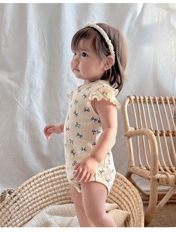 肩フリルリブ透かしコットンロンパース