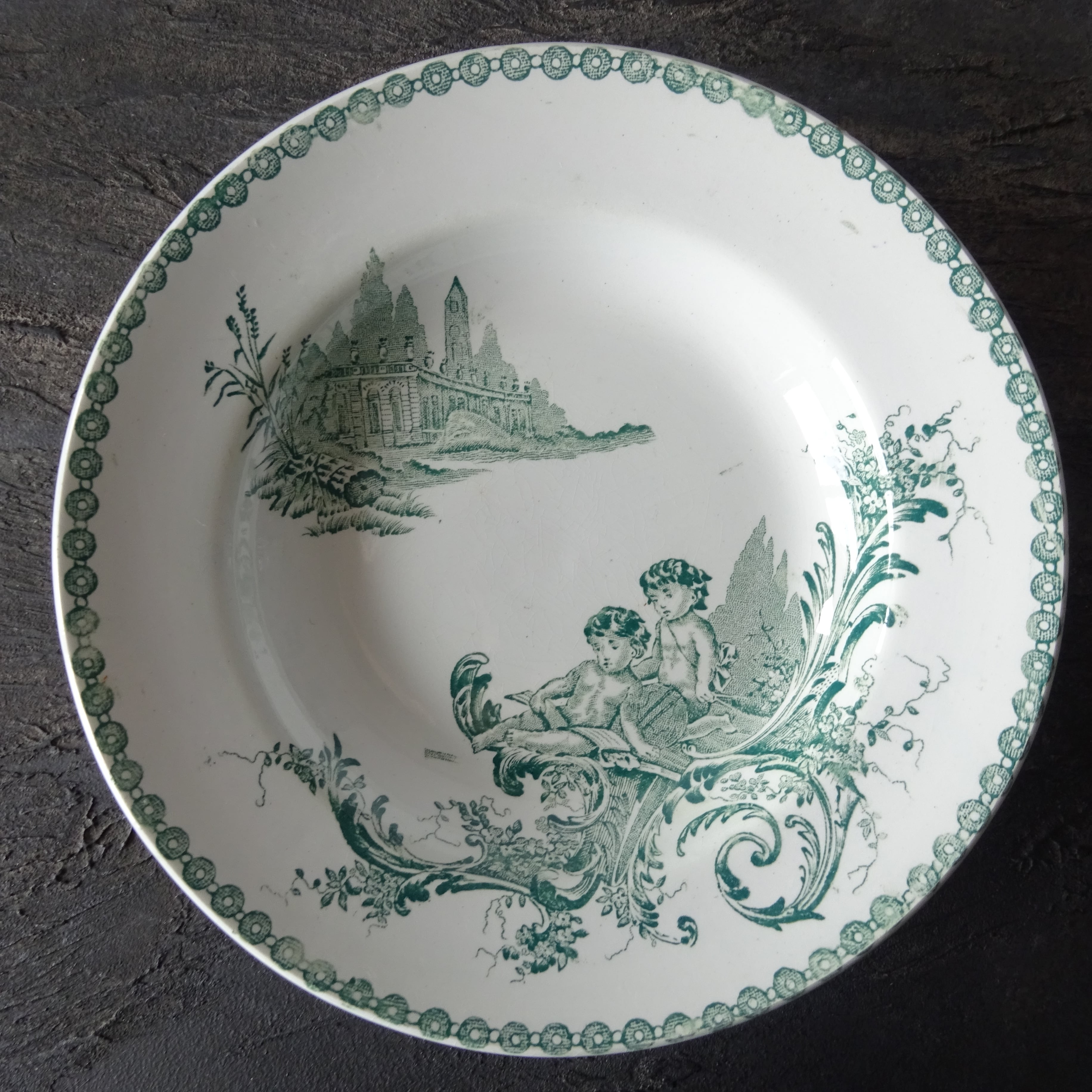 Saint-Amand-les-Eaux modèle《TRIANON》assiette creuse (D)