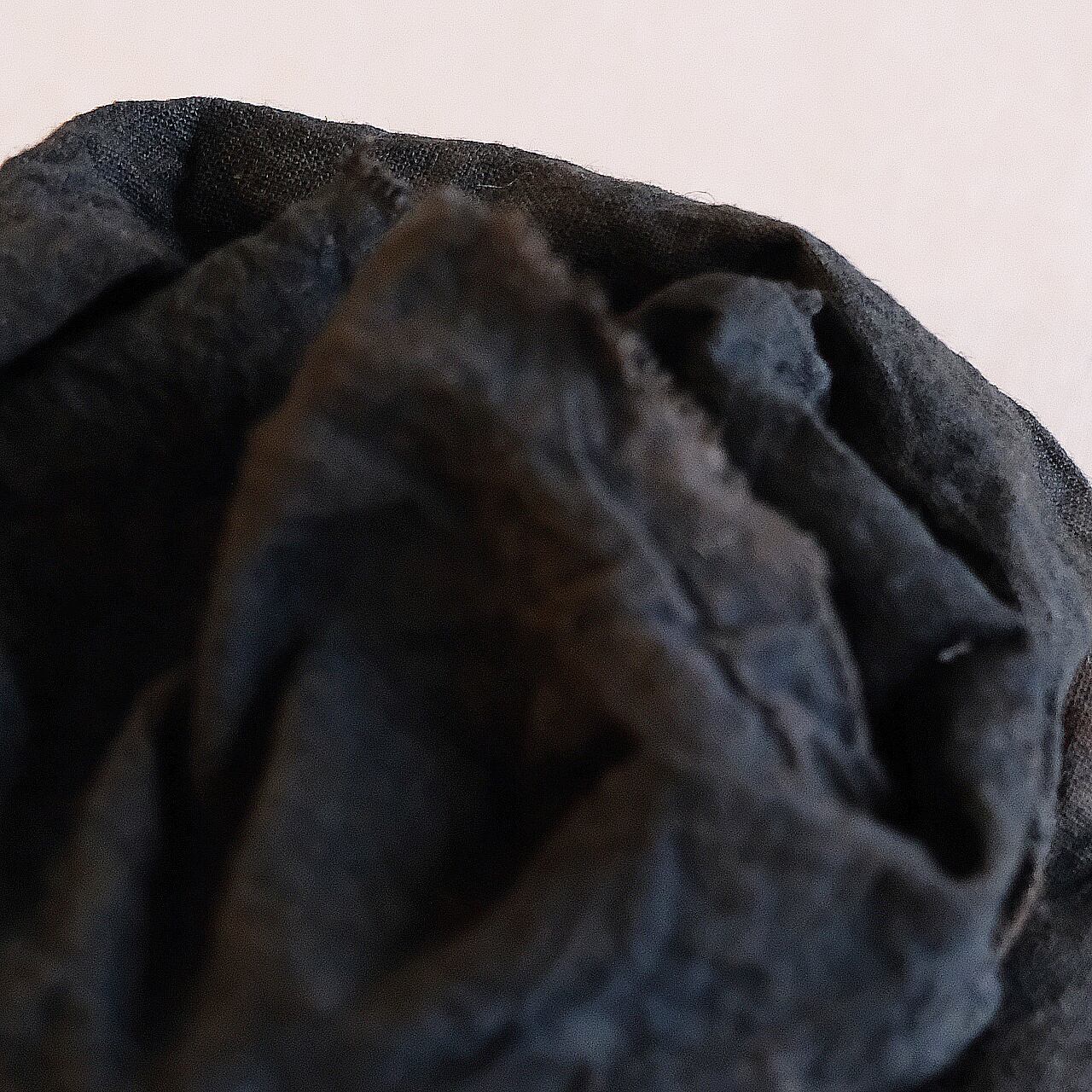 曖昧 26cm x 57cm 柿渋藍染 麻布 a25 | les trois entrepôts / レ