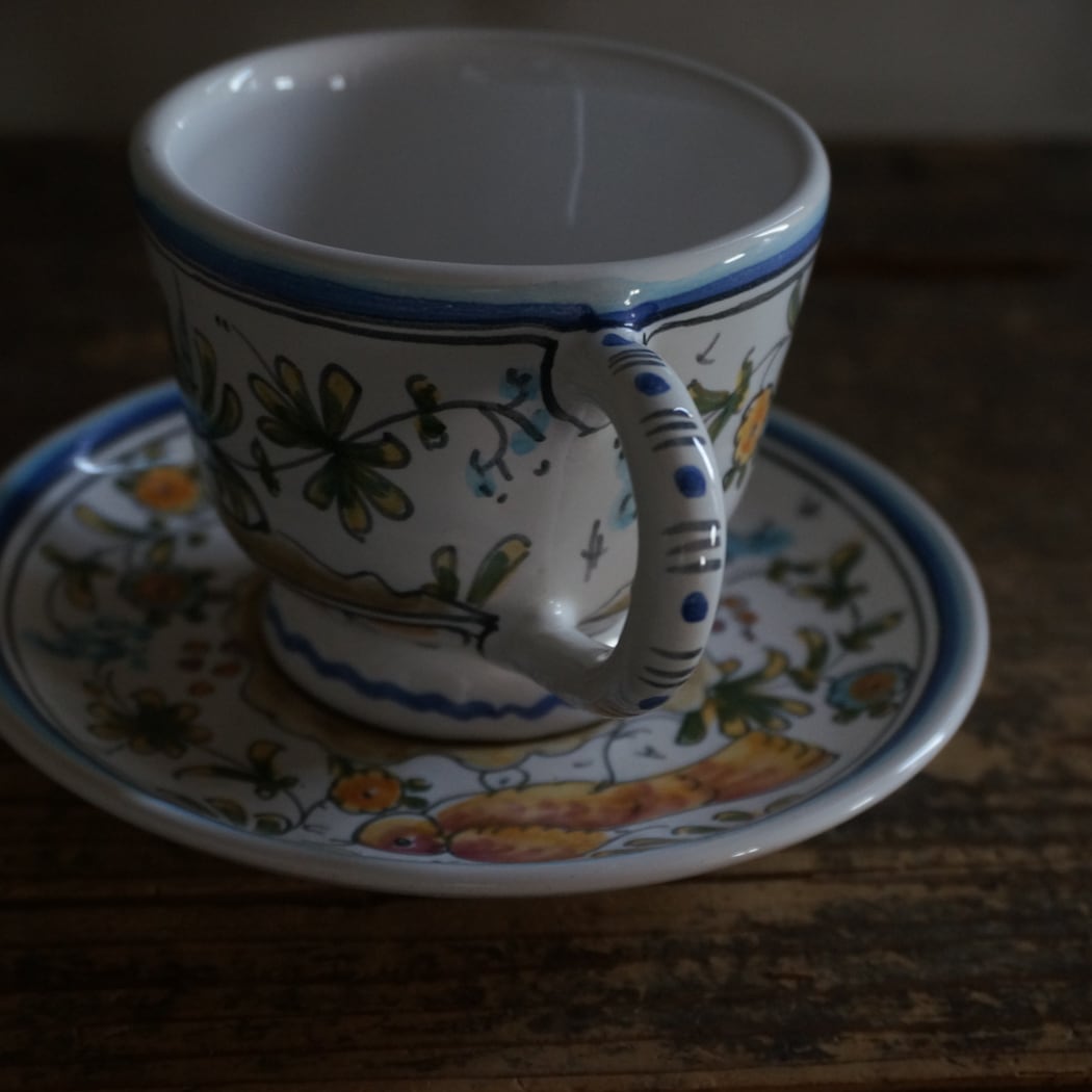 古いポルトガルのカップ&ソーサー