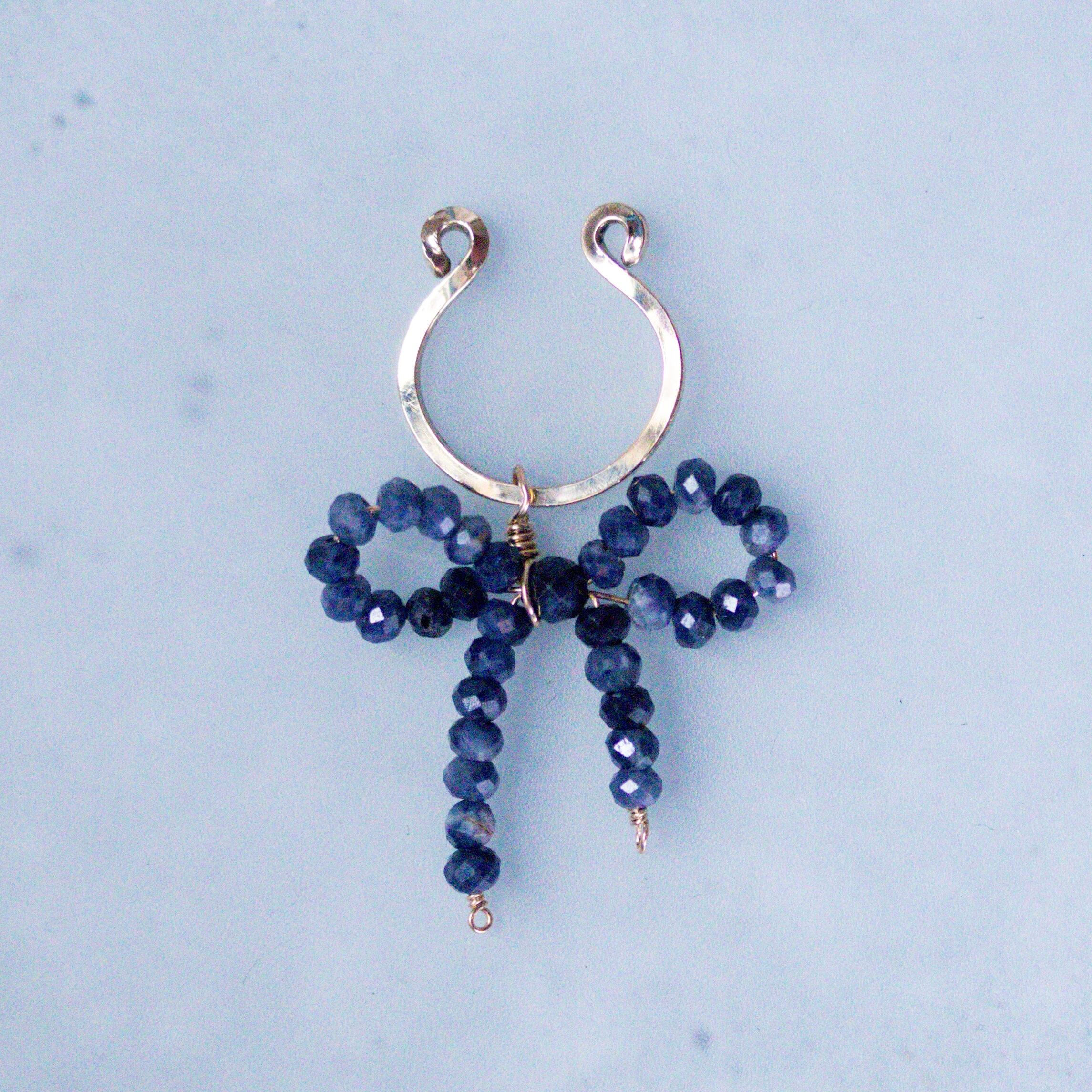 ‐ Birth Stone Ribbon - ear cuff サファイア 【9月誕生石】