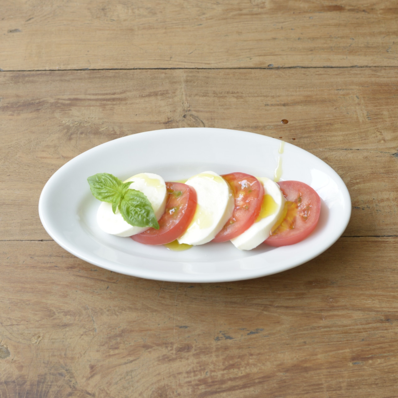 サタルニア チボリ オーバルプレート 23