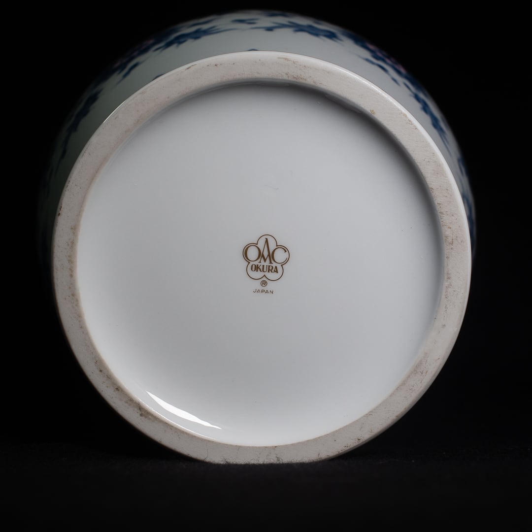 呉須唐草 花器 / 大倉陶園 | トリノス-torinoth- | 新宿区神楽坂の