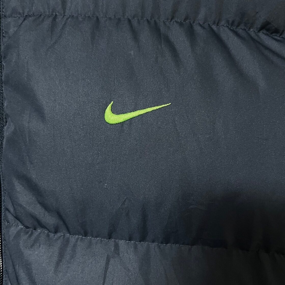 NIKE ナイキ ダウンジャケット XL リバーシブル 刺繍ロゴ ワンポイント 