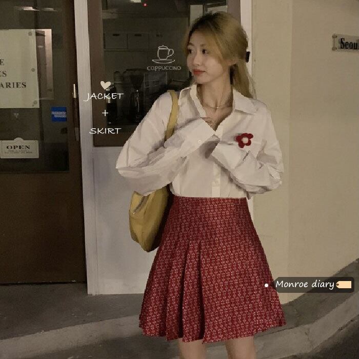 レッドFlowerデザイン ホワイトシャツ スプリングジャケット ロング 春物 フラワーデザイン モンロー97745831550