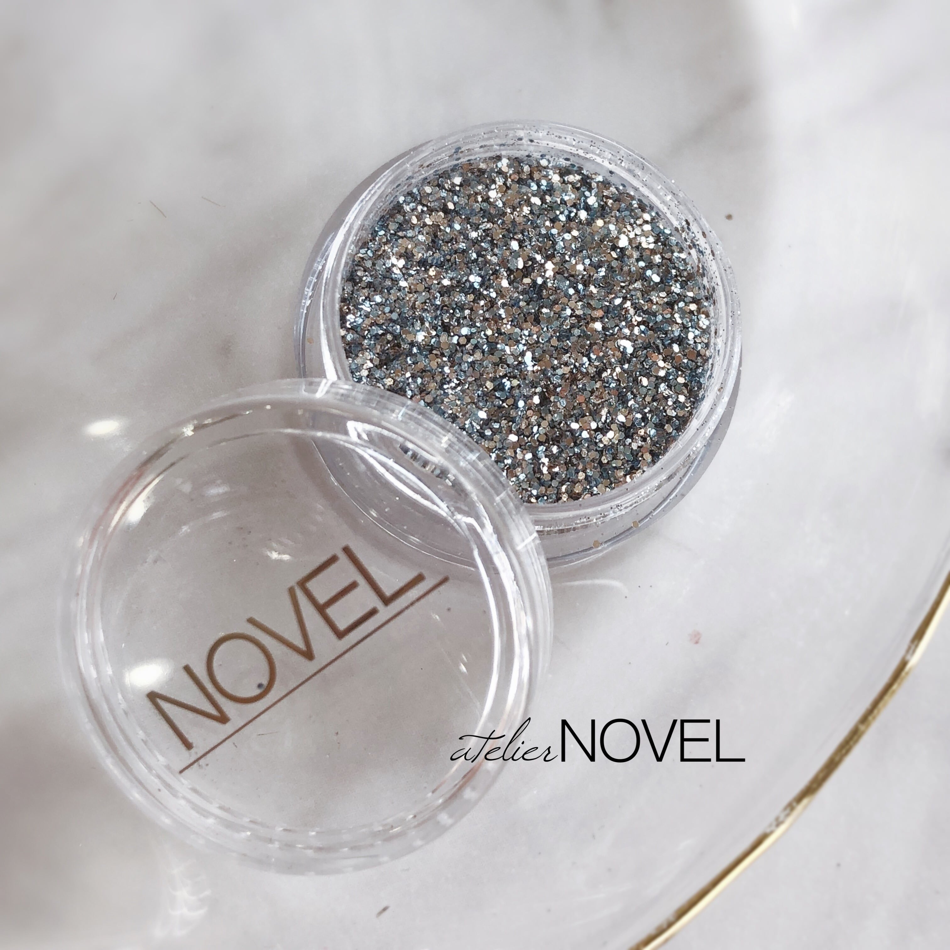 G119 Aquartz glitter | atelier NOVEL