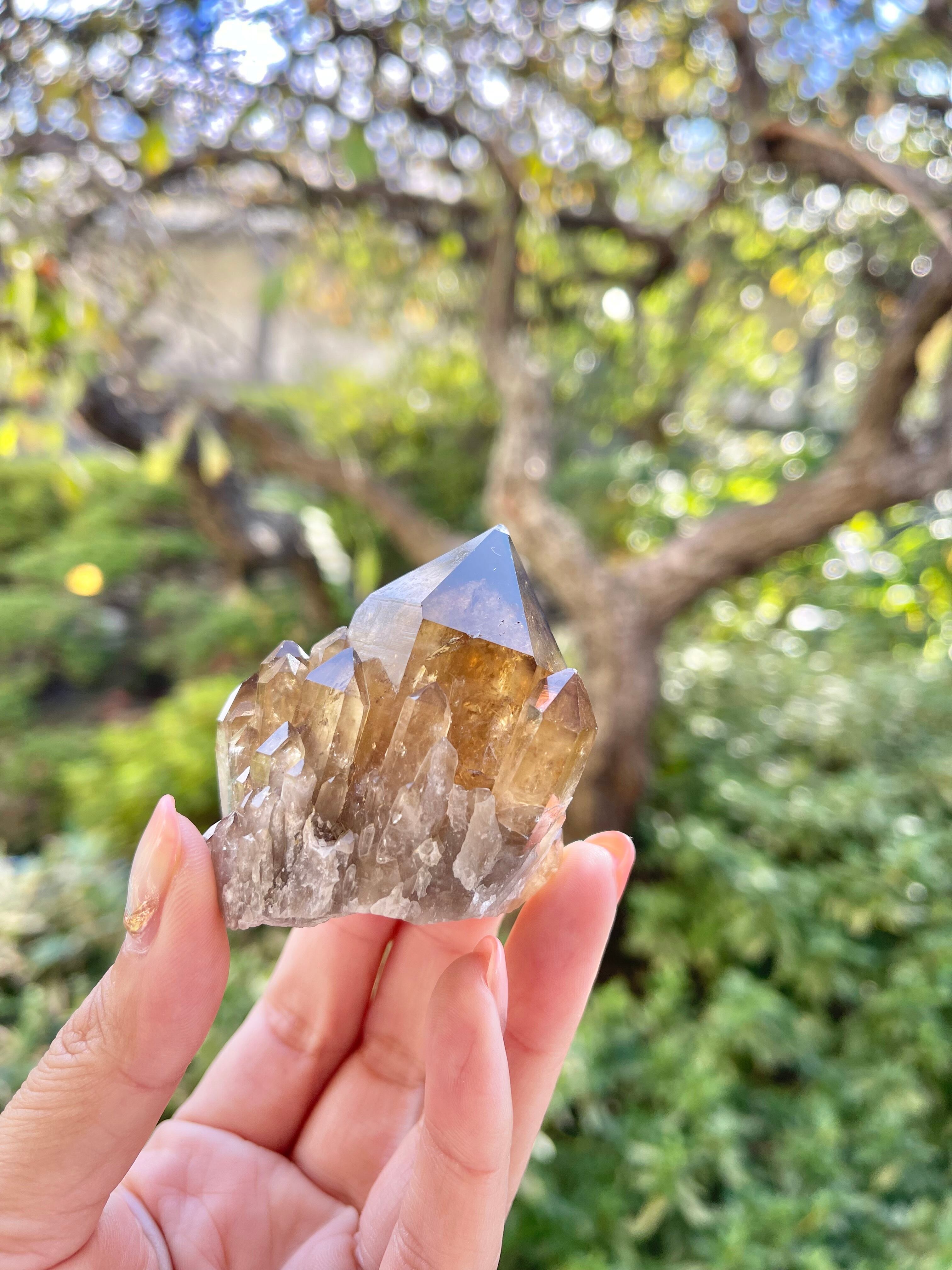 コンゴ産　高品質クンダリーニクォーツ(ファントム)