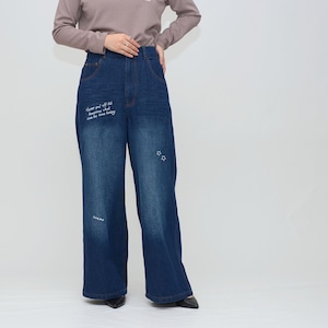 【大人カジュアル】 刺繍モチーフワイドデニムパンツ