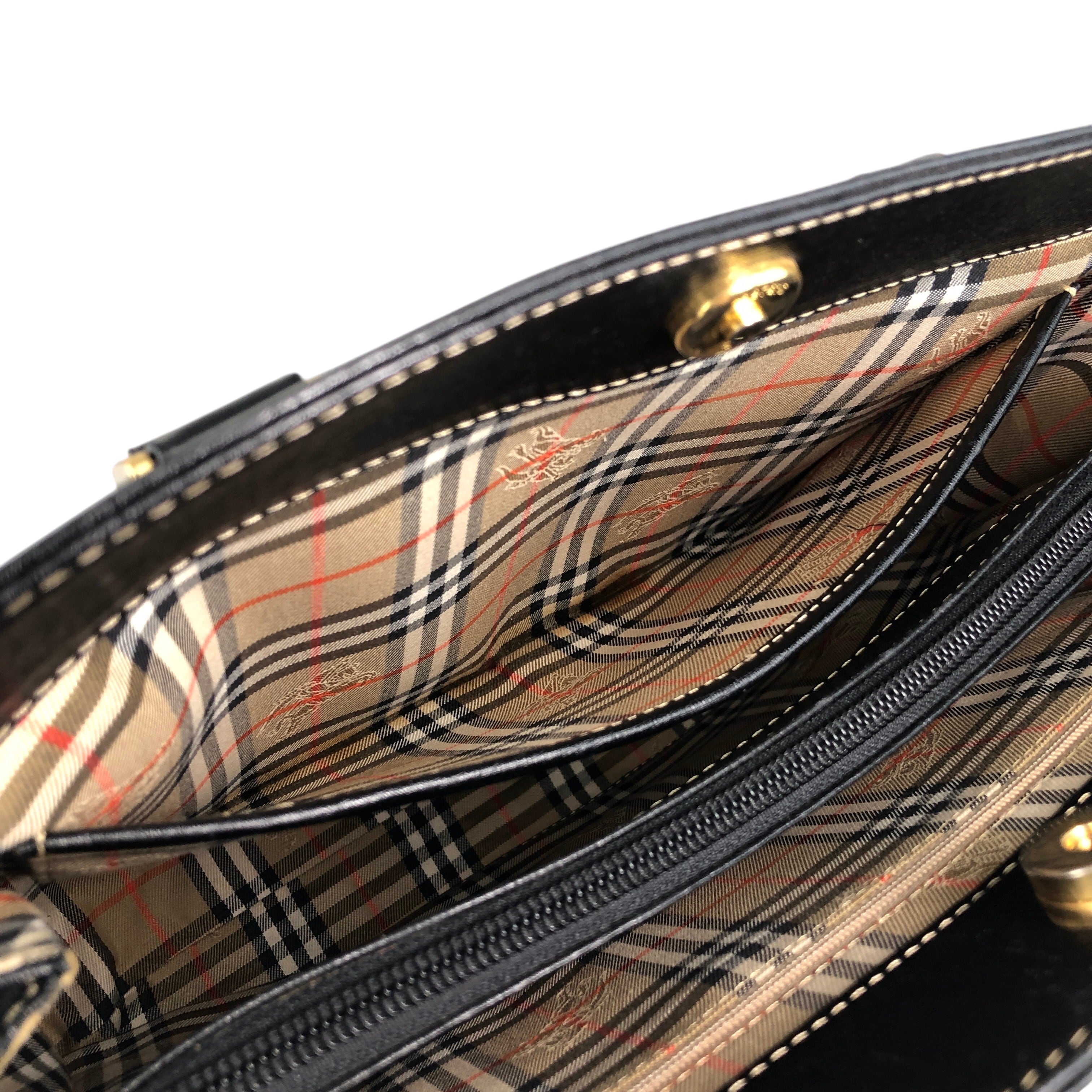 BURBERRY バーバリー ハンドバッグ ブラック プレートロゴ レザー