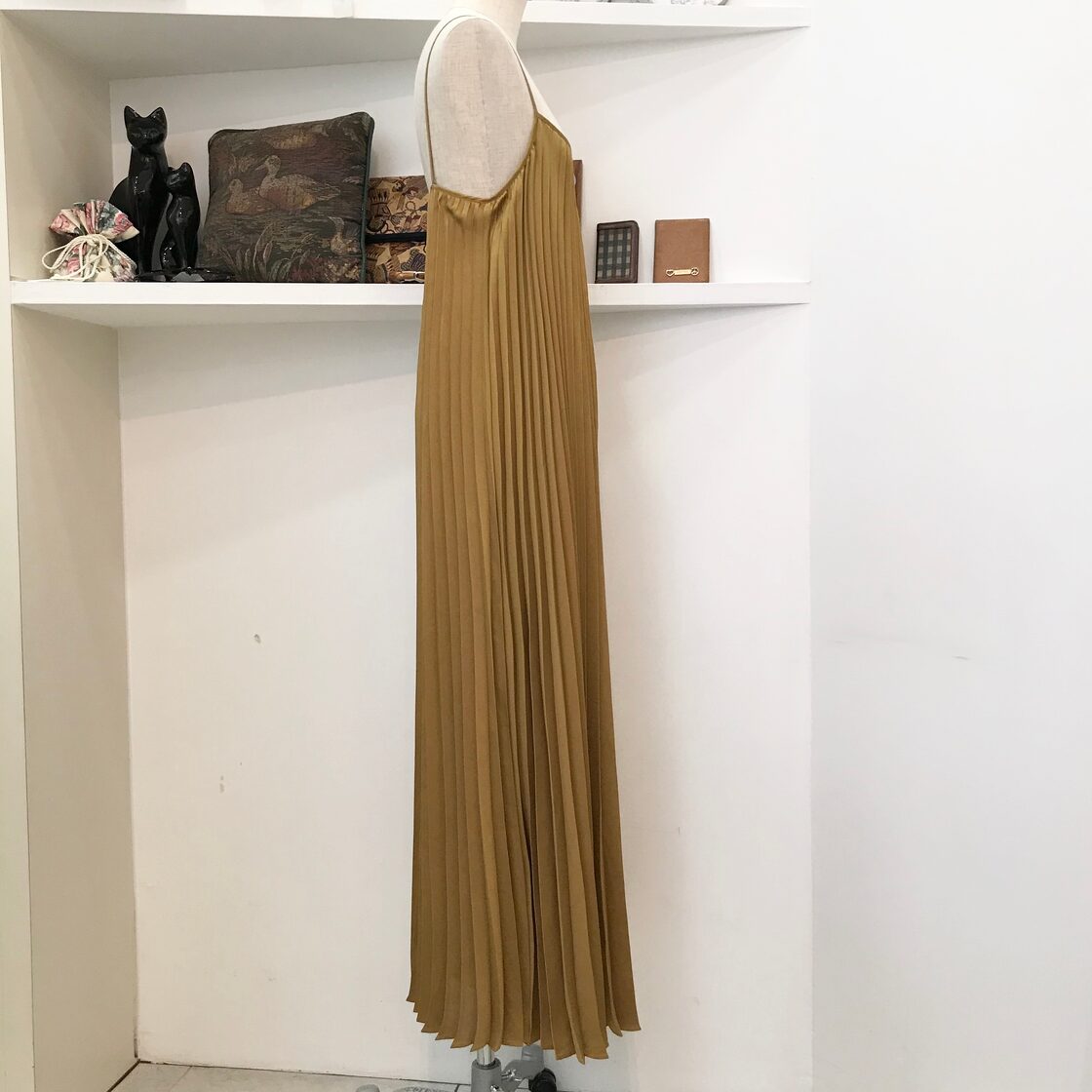 CLUBMONACO/one-piece/pleats/クラブモナコ/ワンピース/プリーツ | Pay ID