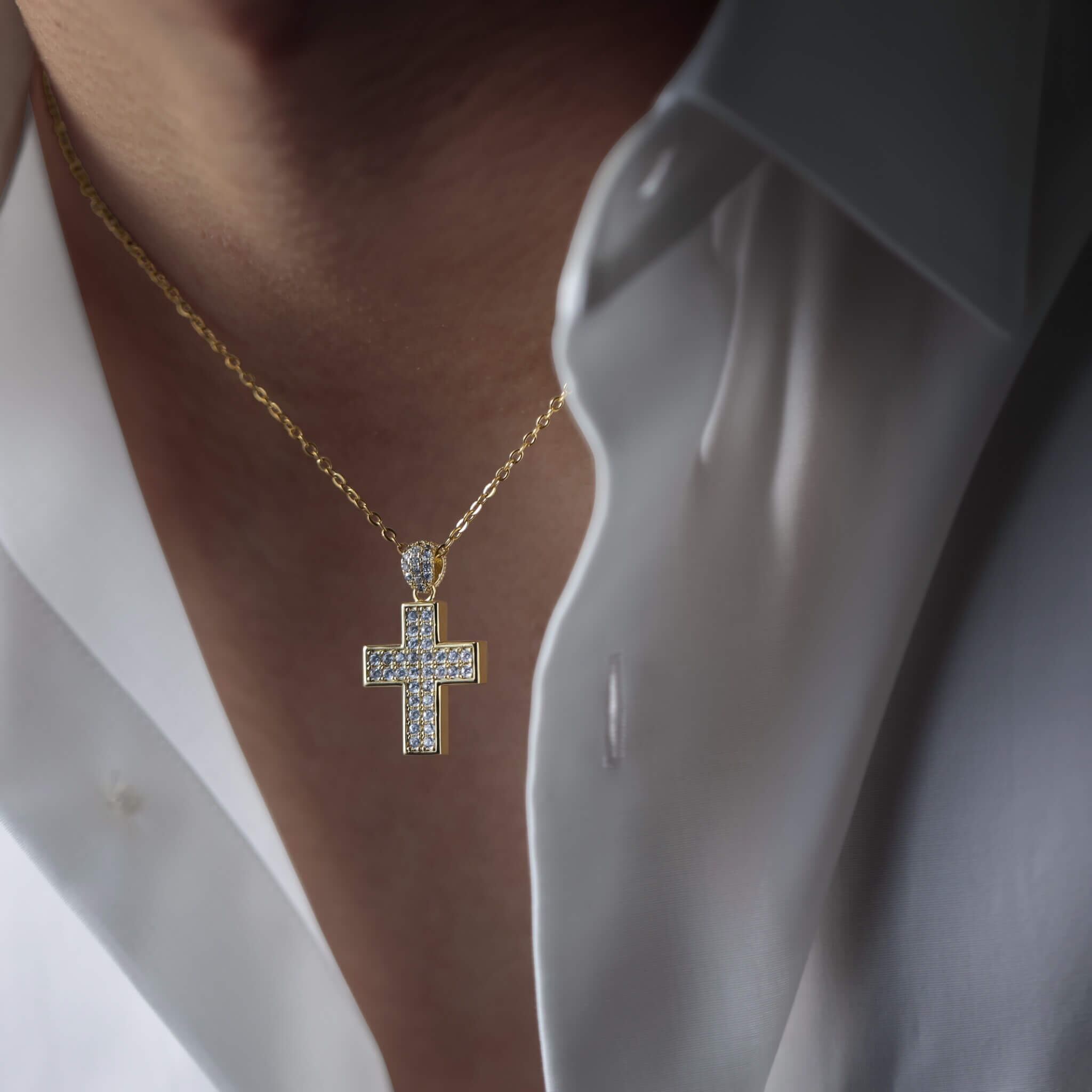 reversible zirconia medium cross necklace VN1-110 | VERIELA