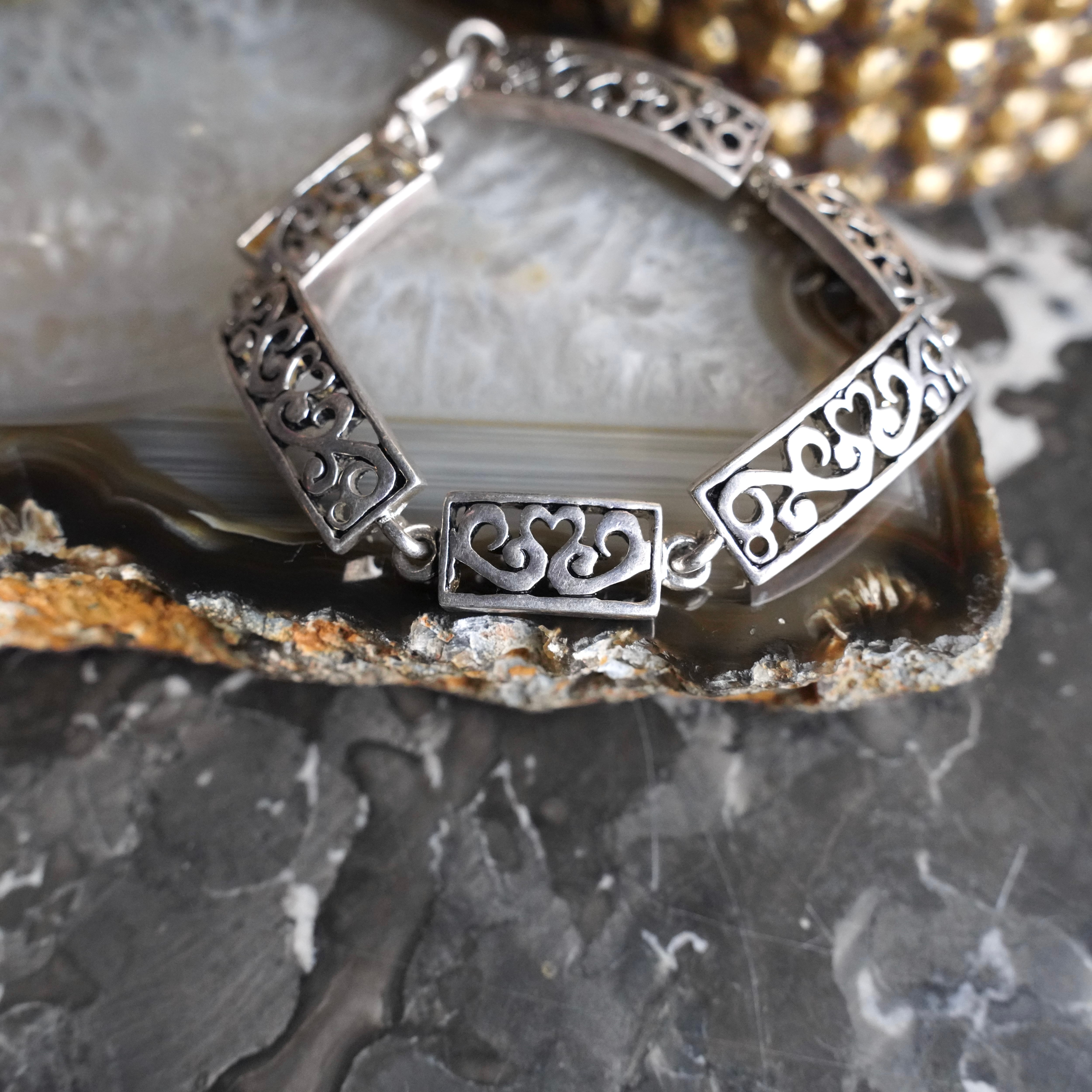 USA VINTAGE METAL CHARM DESIGN BRACELET/アメリカ古着メタルチャーム