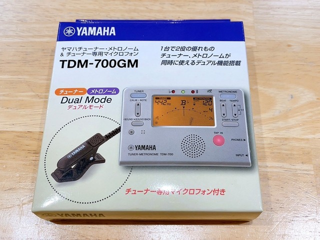 ヤマハ  チューナーマイク付チューナーメトロノーム TDM-700GM