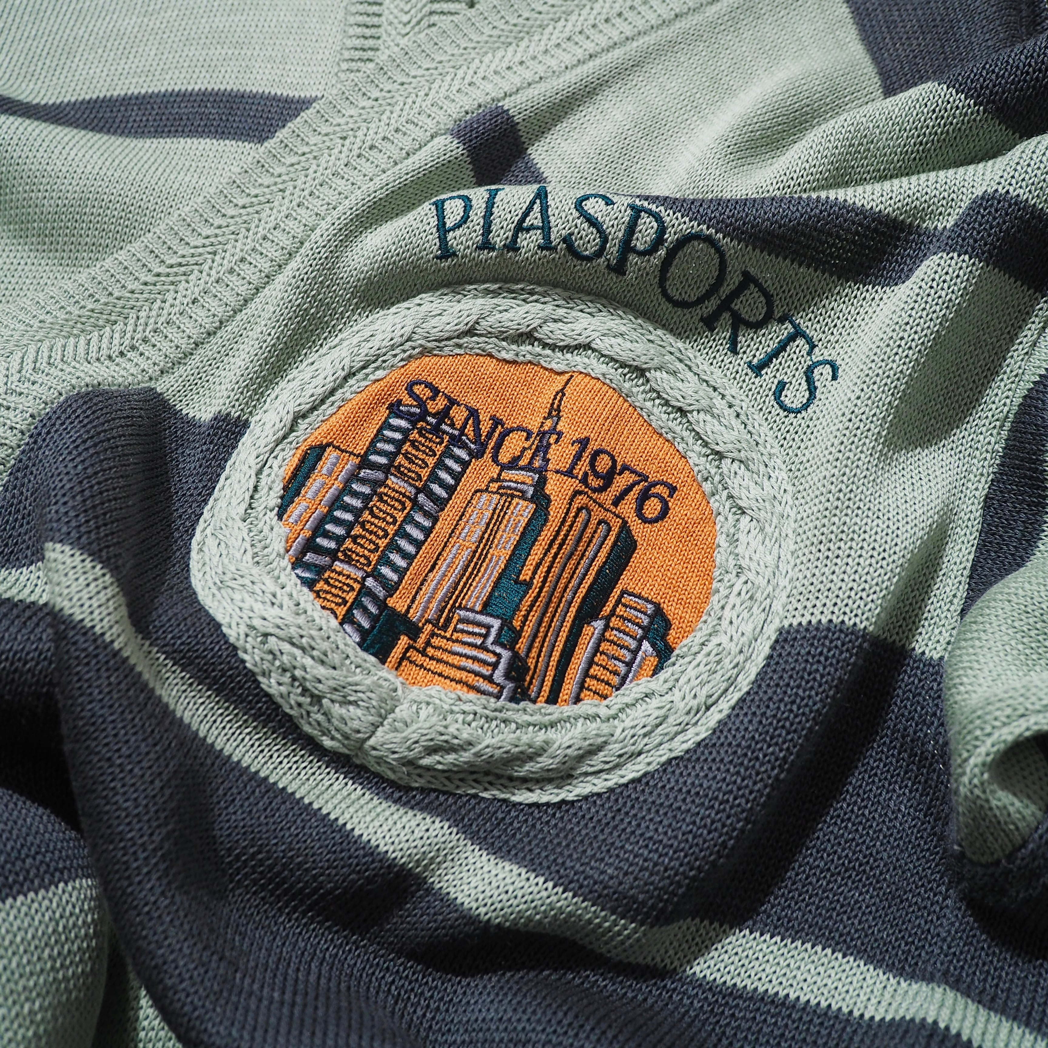 1990s " PIASPORTS " Mint green color vintage loose Border knit cardigan