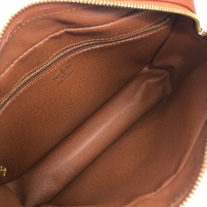 LOUIS VUITTON ルイヴィトン エピ ショルダーバッグ ブラウン  