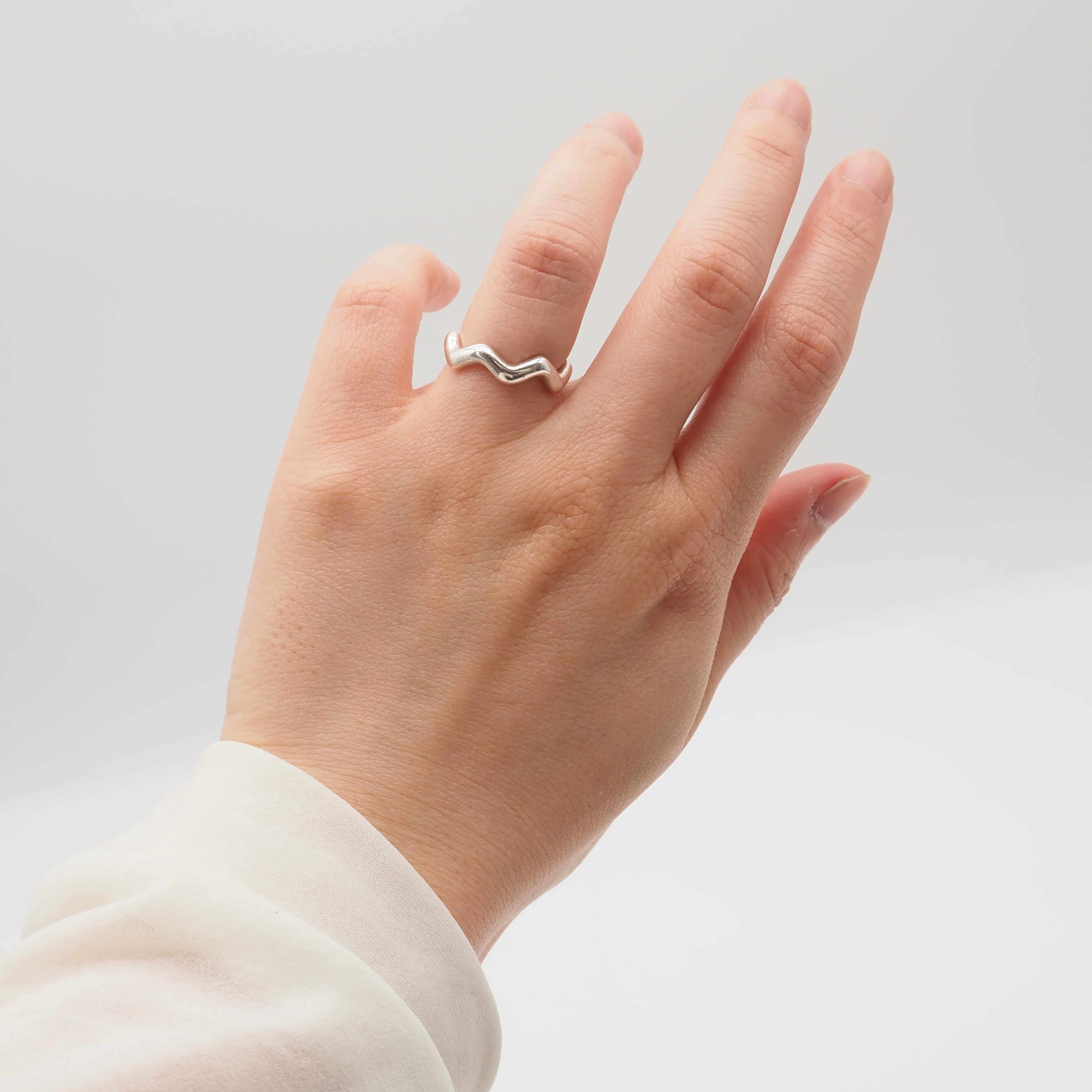 ティファニー リング ジグザグ 9号 SV925 Tiffany&Co. 約8号 ジグザグ リング シルバー925 ティファニー | 2122TOKYO