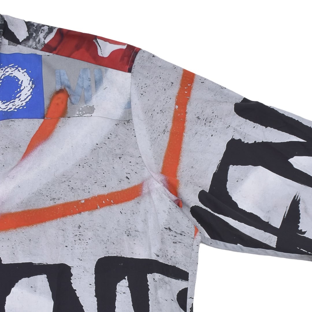 VETEMENTS】VETEMENTS GRAFFITI SHIRT(GREY MULTI) | AYIN