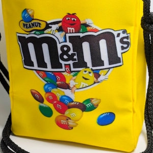 ♧ 再入荷!【 m&m's エムアンドエムズ 】ロープショルダーバッグ*チョコレートパッケージ風 / Food Bag 〚アメリカン雑貨 アメトイ〛