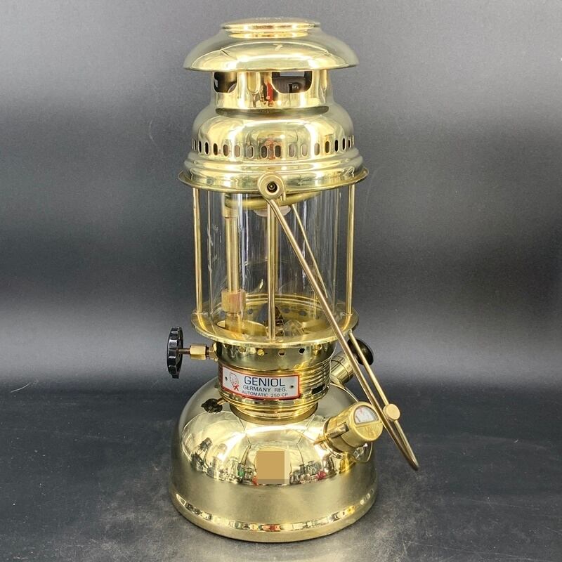 【超希少品】ゲニオール 150CP (ブラス)と同等のランタン Petromax - 【超希少品】ゲニオール 150CP(ブラス)と同等のランタンの