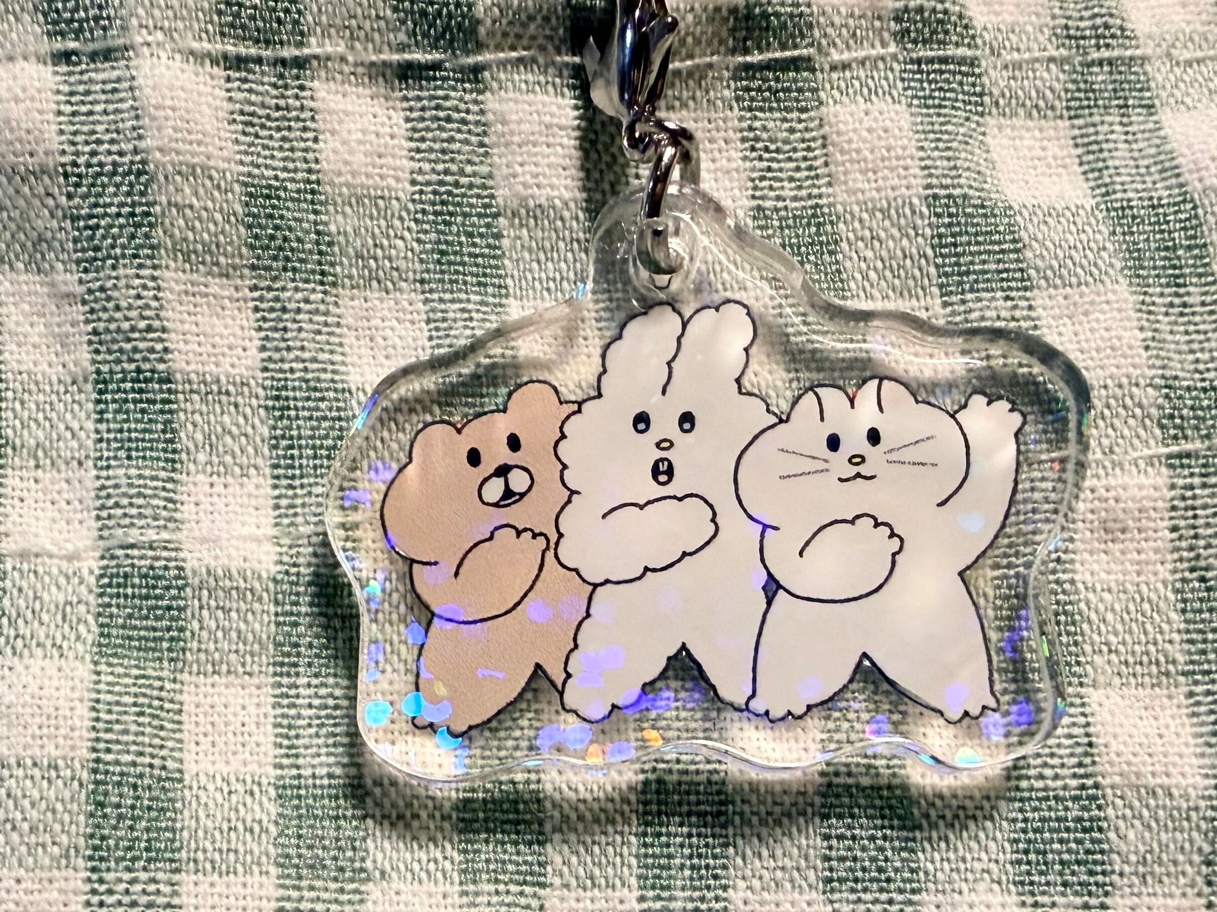 くまたちのアクリルチャーム