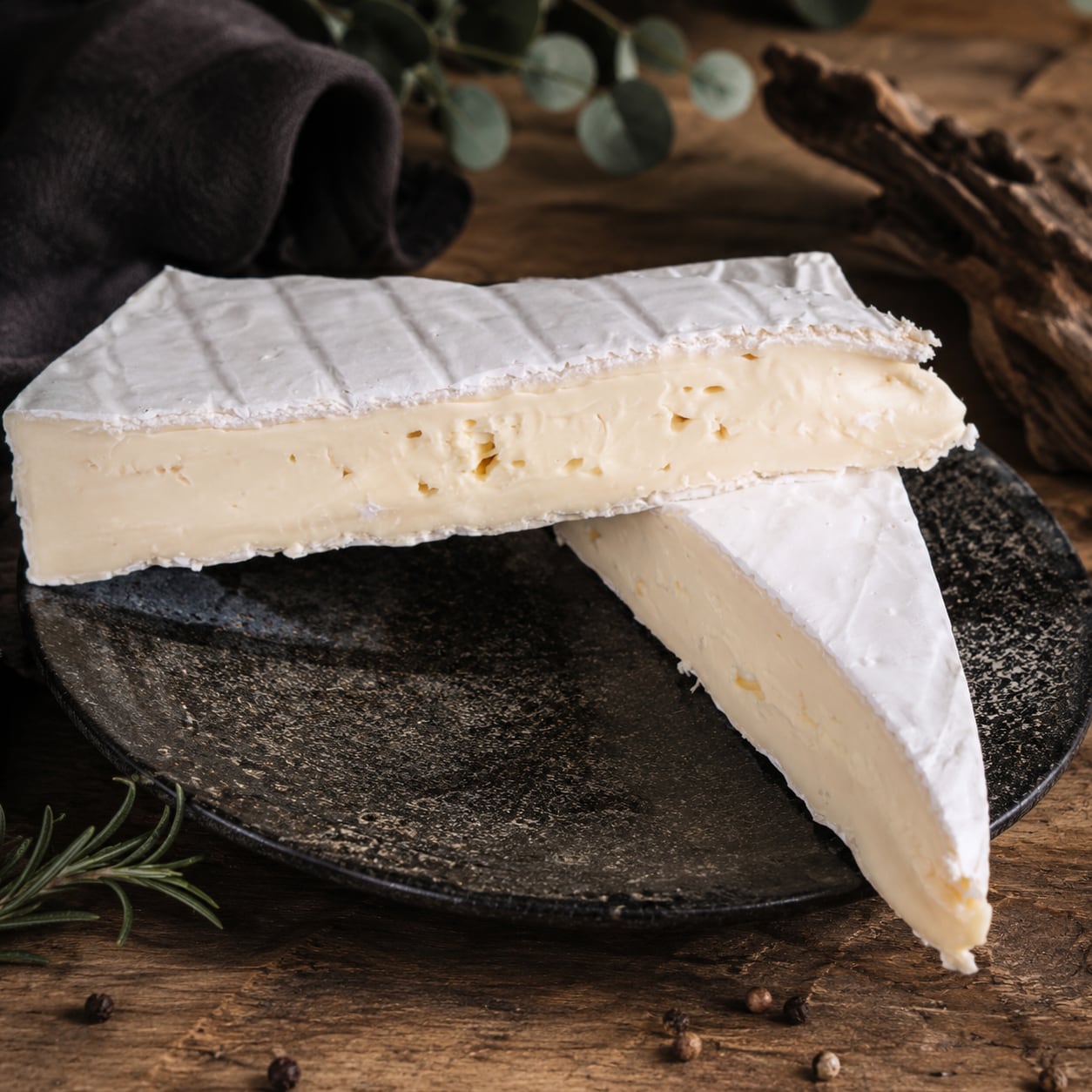 フランス産 ブリー チーズ 200g｜ル ルスティックの深みあるクリーミー
