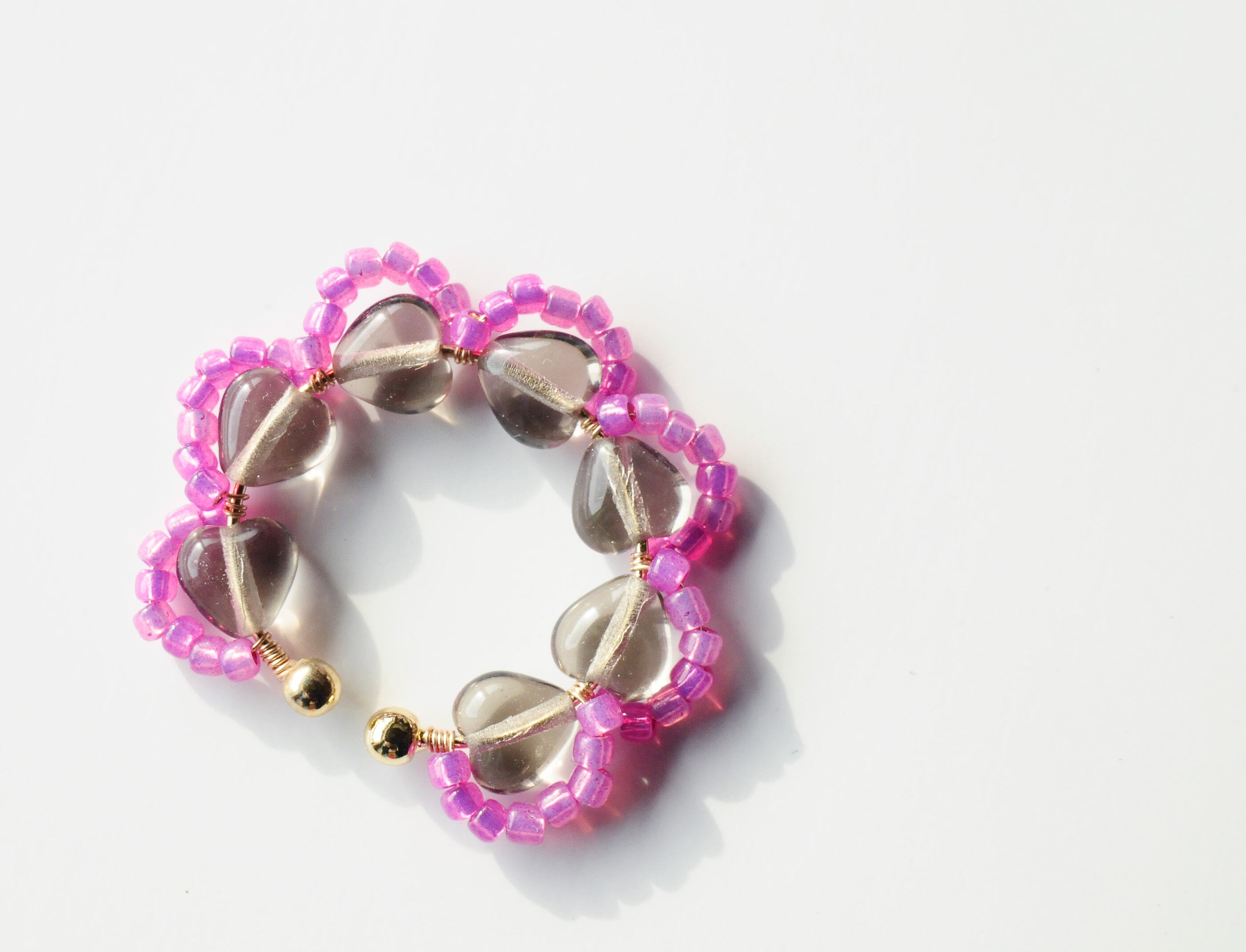 <Rollo~イロヅクビジュー~>イヤーカフ『 Gray Heart × Pink 』