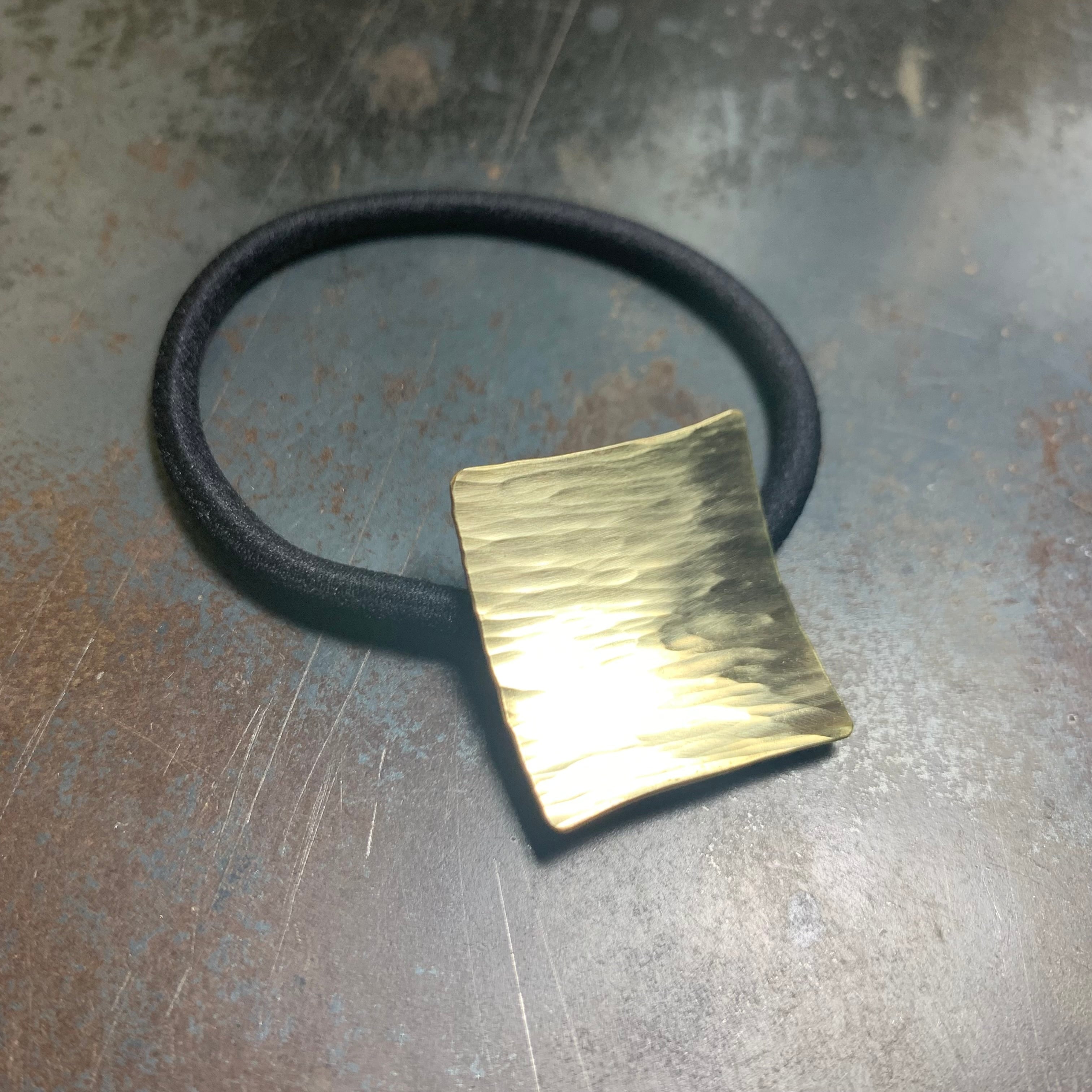 真鍮ヘアゴム 鎚目 | kisoubutu