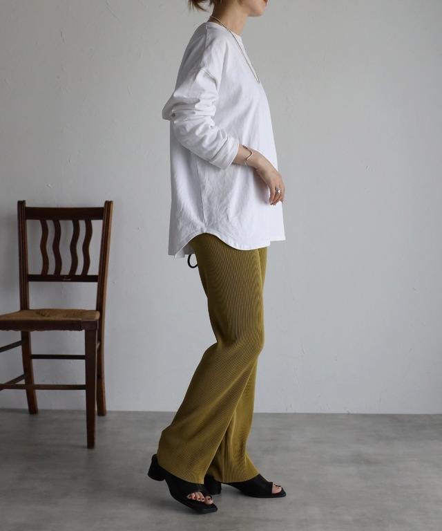 カッティングプリーツパンツ