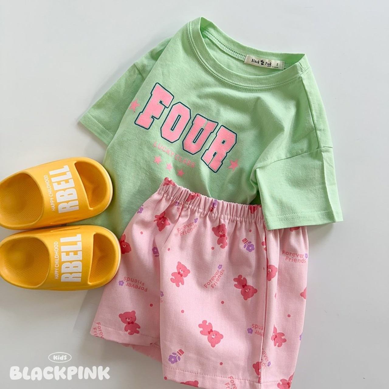 [BLACKPINK] Cotton Candy Bear Shorts / [블랙핑크] 솜사탕베어반바지