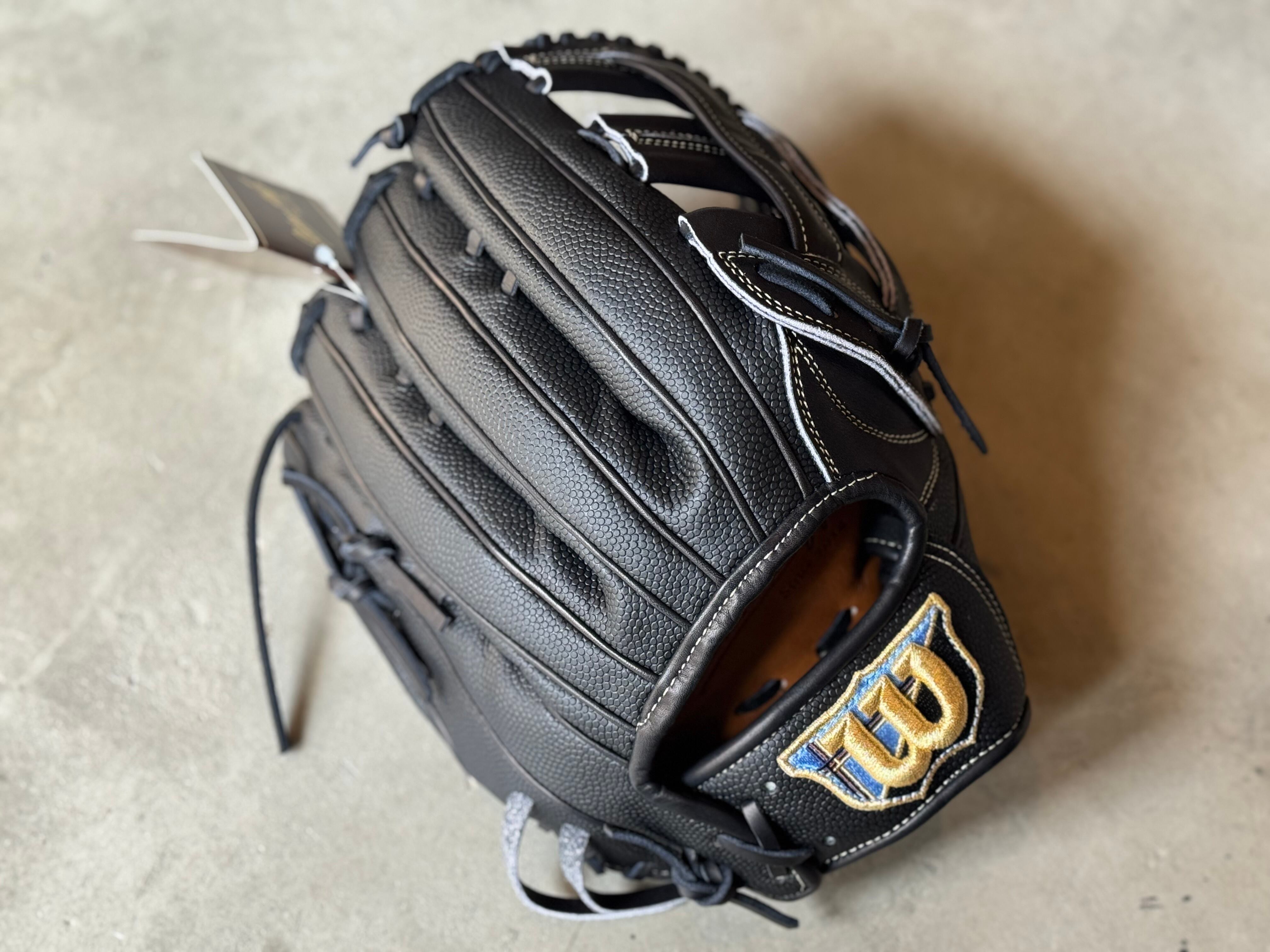 2025Limited model【Wilson】硬式用グローブ 50型 ［Wilson中村氏