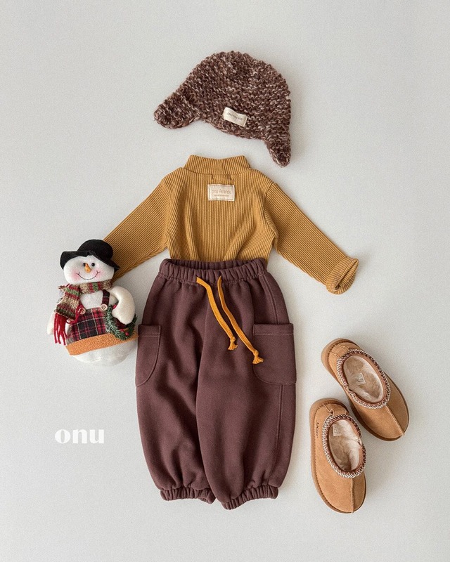 予約⌇onu/ Ribbed half turtleneck