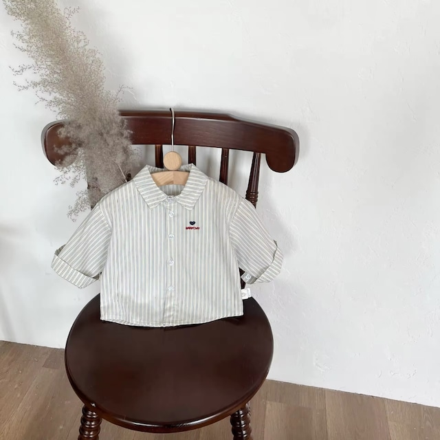 【取寄】ハート刺繍がかわいいストライプシャツ